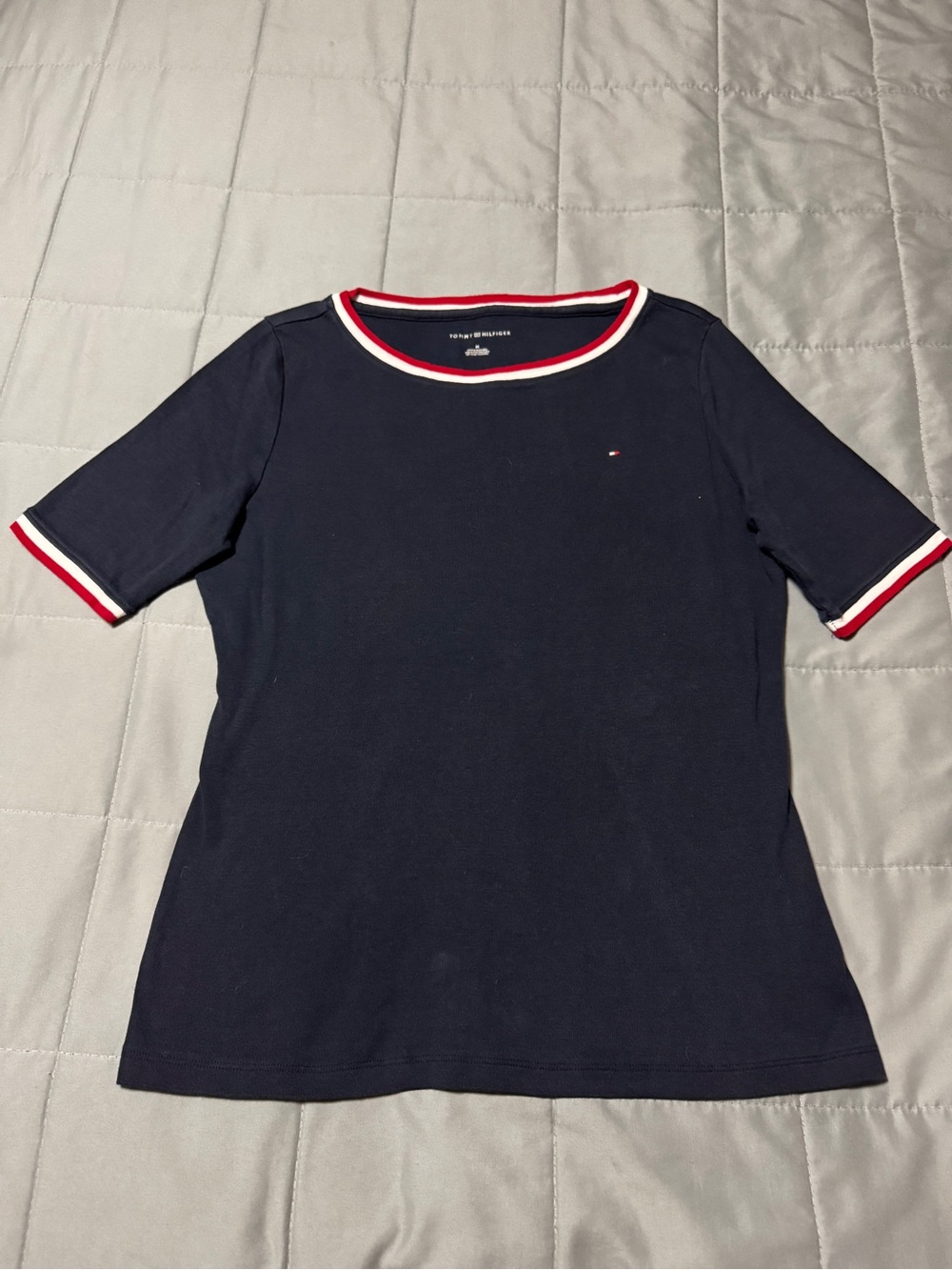 Tommy Hilfiger Women’s Navy Short Sleeve Top with Red & White Trim Size M